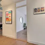 P&R - Confort Retro, 1 Bdr, In Plainpalais